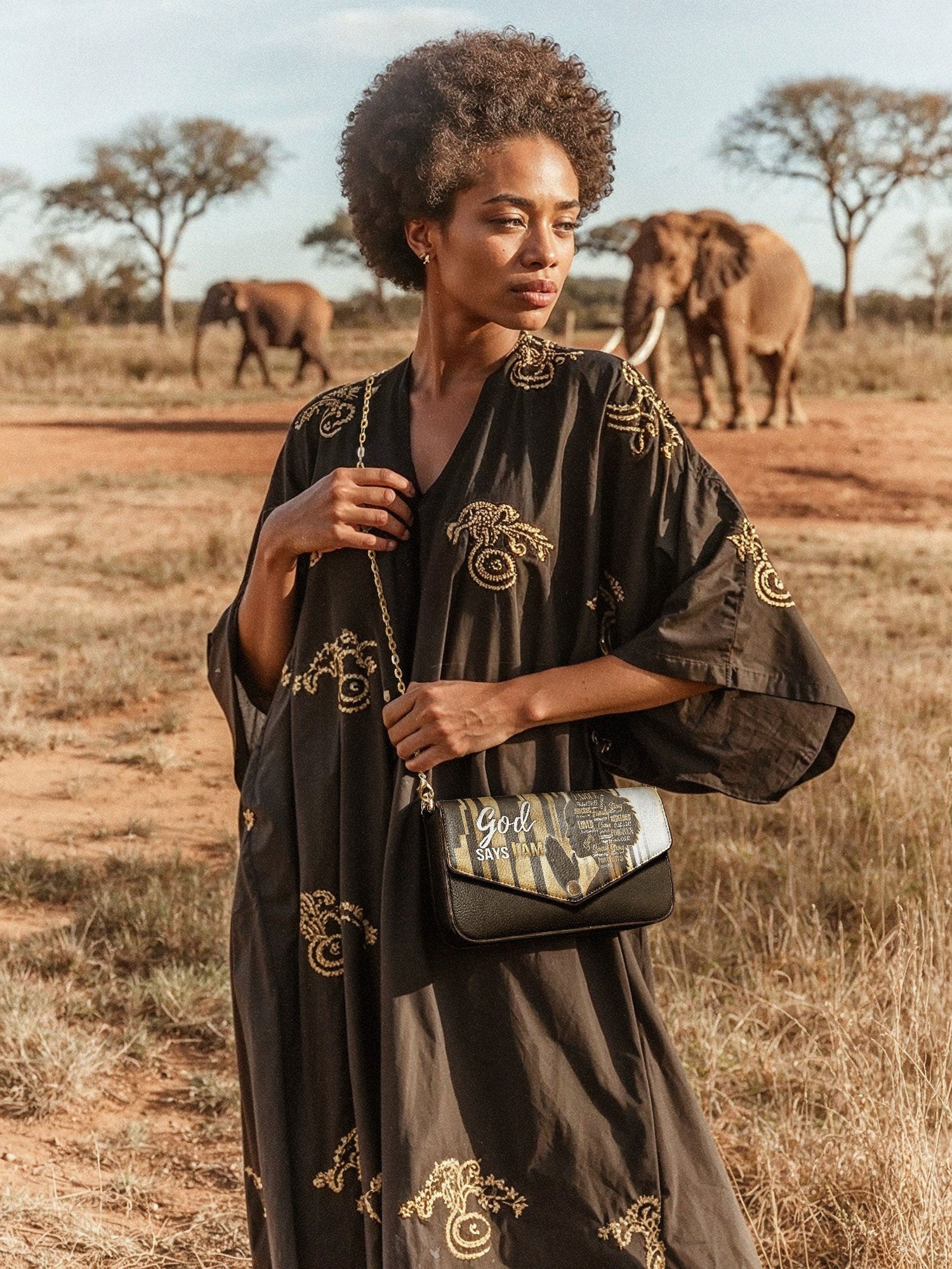 "Amara" Envelope Chain Crossbody Bag