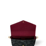 "Kadia" Envelope Chain Crossbody Bag